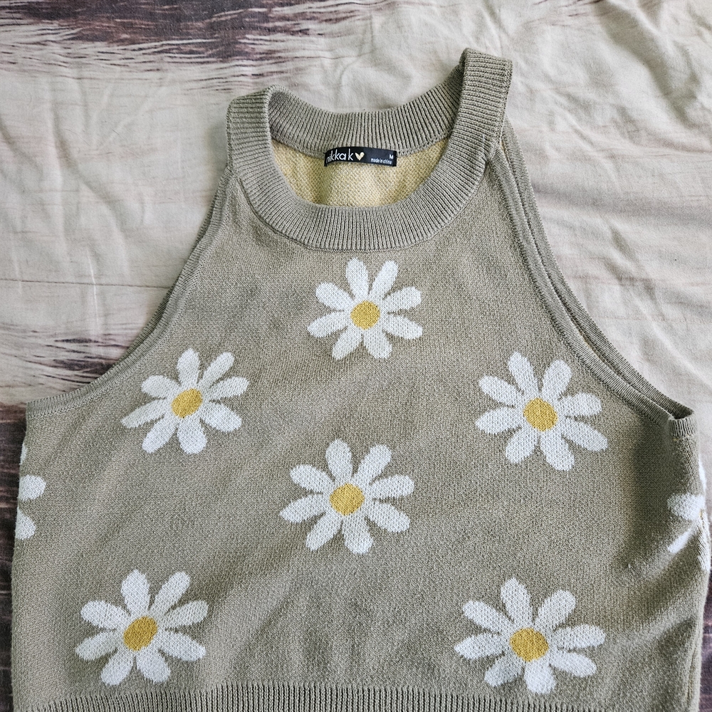 Green Floral Crop Top